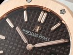Audemars Piguet AP Royal Oak Collection 67651OR Women's Watches - Image 3