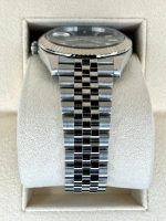 New 2024 Rolex Datejust 41mm 126334 Stainless Steel Jubilee Green Dial Rolex - Image 4