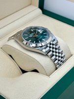 New 2024 Rolex Datejust 41mm 126334 Stainless Steel Jubilee Green Dial Rolex - Image 6