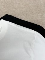 [ Moncler ] (Moncler) Embroidered chest half sleeve T-shirt for both men and women - Image 5