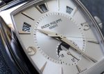 Patek Philippe - Gondor Calendar| PATEK PHILIPPE| 5135G-001| WG Silver Clock Automatic Leather| Middle Ages| - Image 8